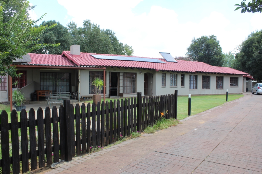 4 Bedroom Property for Sale in Vaalpark Free State